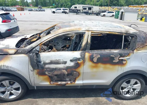 2013 Kia Sportage Lx z USA, uszkodzony, nr VIN KNDPB3A22D7432595